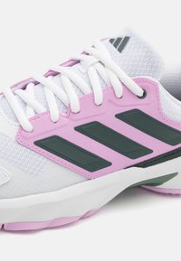 adidas Performance COURTJAM CONTROL - Allcourt tennissko - bronze strata/legend ink/bliss lilac