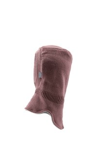 Strick-Balaclava-Mütze in Mauve mit weicher Textur, verfügt über eine konturierte Form, gerippte Details und einen abgerundeten Saum für zusätzlichen Schutz.