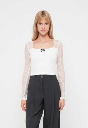 Even&Odd Palaidinė - white w/ black trim