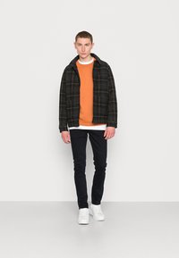 Pepe Jeans FINSBURY - Calças de ganga de corte skinny - denim