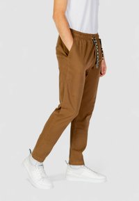 Gianni Lupo DRAWSTRING LOW CROTCH - Pantaloni - brown