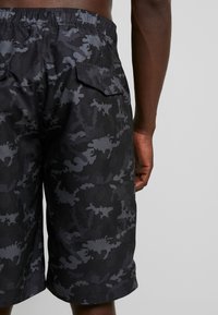 Urban Classics Kupaće hlače - black