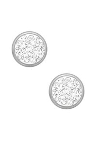 Orecchini rotondi con numerosi cristalli trasparenti incastonati in una base in metallo di tonalità argento, creando una superficie texturizzata e scintillante.