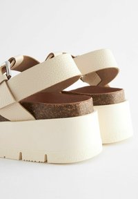 Next FOREVER COMFORT - Sandales à plateforme - bone white