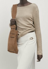 Massimo Dutti Stickad tröja - light brown