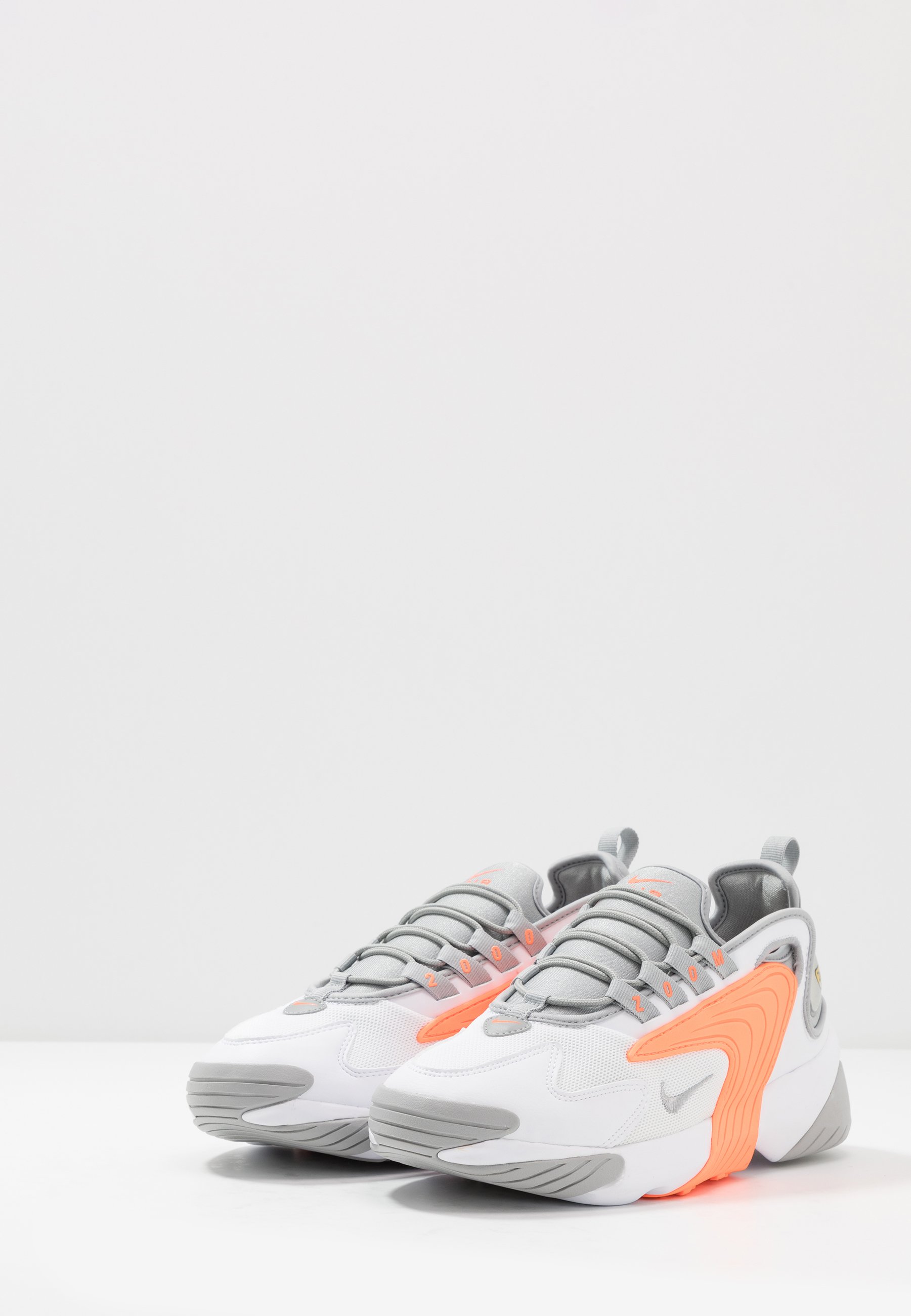 zoom noir et blanche