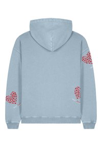Svetlomodrá mikina s kapucňou a prednou vreckom, zdobená červenými srdiečkovými vzormi na oboch rukávoch a textom "SWEET heart" v bielej farbe. Materiál z bavlnenej zmesi.
