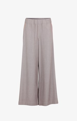 Pantaloni grigi a gamba larga con sottili strisce verticali, vita elasticizzata e strisce laterali a contrasto. Texture liscia, design a lunghezza completa.