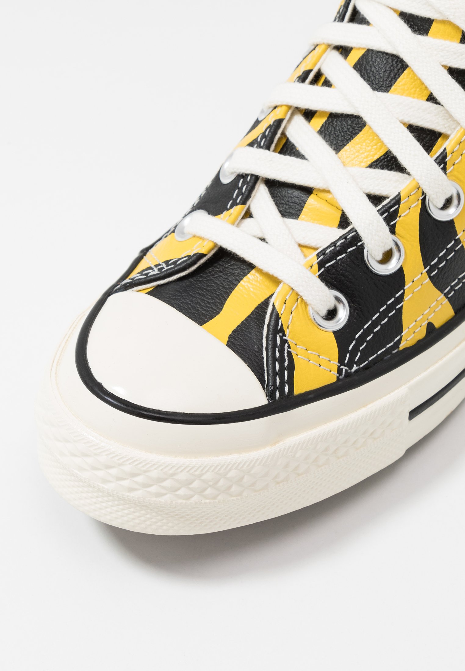 chuck 70 archive print high top