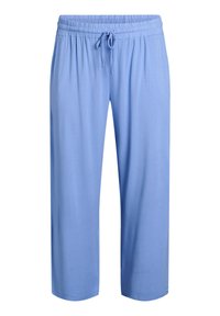 Pantalons bleu clair, amples, avec une taille élastique et un cordon de serrage. Fabriqués en matériau doux, avec des jambes larges et sans motifs visibles.