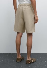 Thumbnail Image 3
