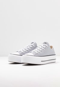 Converse Sneakersy niskie
