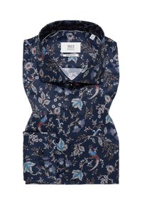 Camicia blu navy con motivi floreali e aviani, realizzata in tessuto morbido. Presenta un colletto moderno e chiusura a bottoni, con una tasca sul petto.