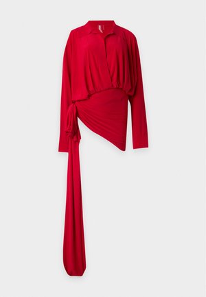 Norma Kamali, SHIRT SIDE DRAPE DRESS - Φόρεμα πουκάμισο - tiger red