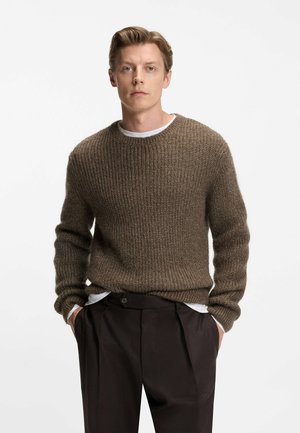 HILARE DB - Strickpullover - open brown four
