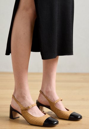 Classic heels - camello