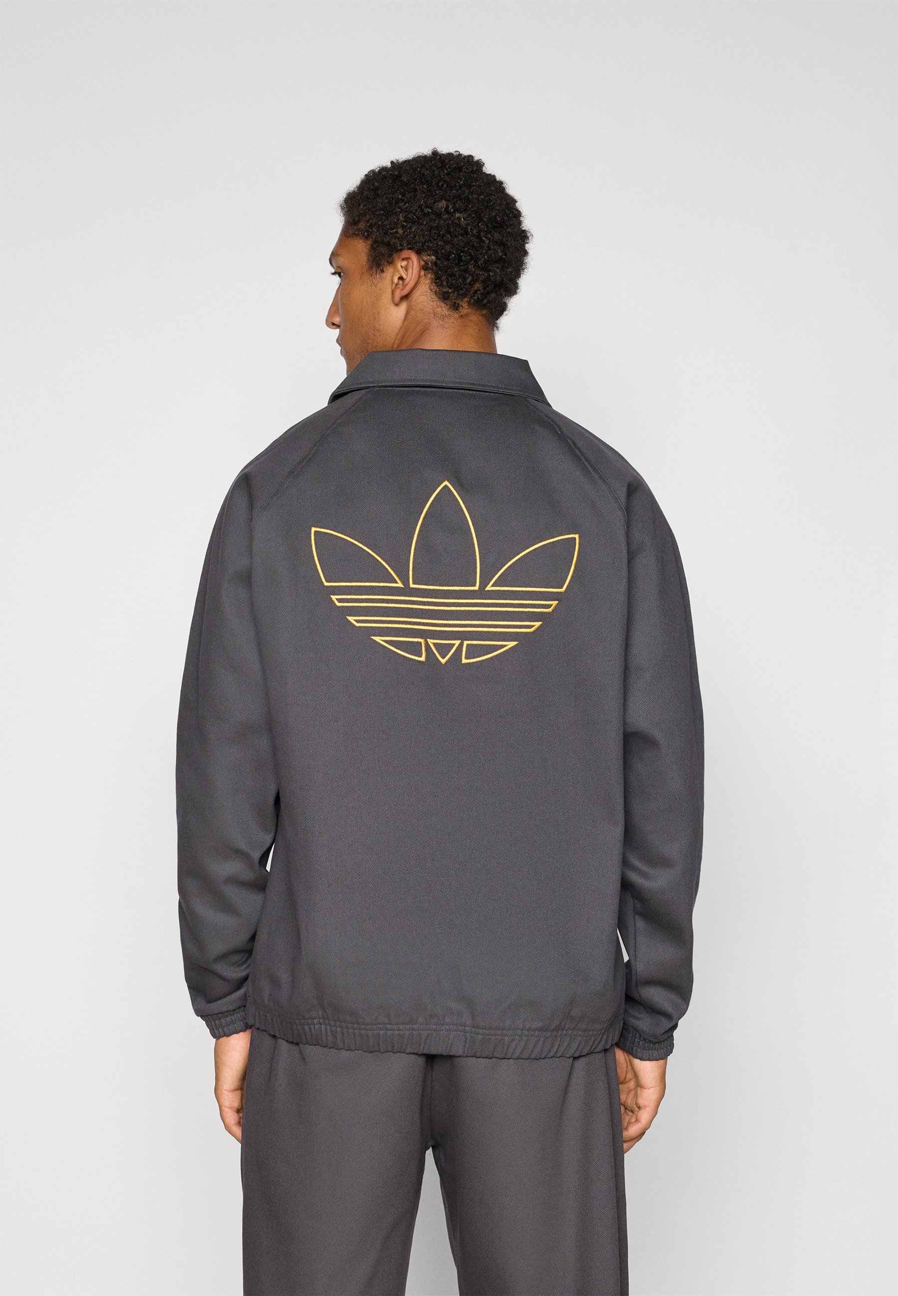 adidas Originals MANCHESTER UNITED ICON - Outdoor jacket - utility