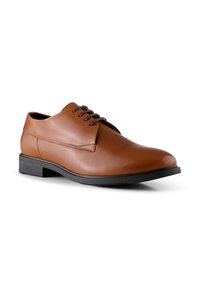 Chaussure habillée en cuir marron avec une surface lisse, un bout arrondi et une semelle en caoutchouc noir avec un léger talon. Conception à lacets à cinq œillets.