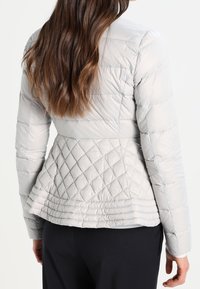 Patrizia Pepe Chaqueta de plumas - light grey