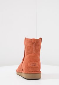 UGG Botki