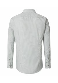 Hellgraues Langarmshirt mit vertikalen Streifen, klassischem Kragen, geknöpften Manschetten und abgerundetem Saum. Sanfte Stofftextur.