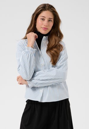 Cream, CRAYA LONG SLEEVE SHIRT - Blusa - air blue stripe