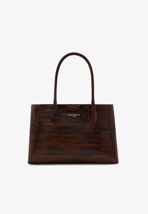 Grand sac fourre-tout en cuir embossé crocodile marron avec poignées doubles, forme structurée et marquage doré à l'avant. Texture lisse et finition brillante.