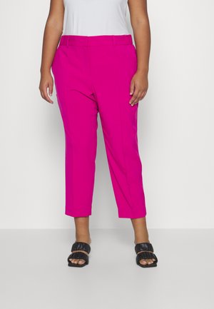 SLIM CROP PANT - Stoffhose - deep fuchsia