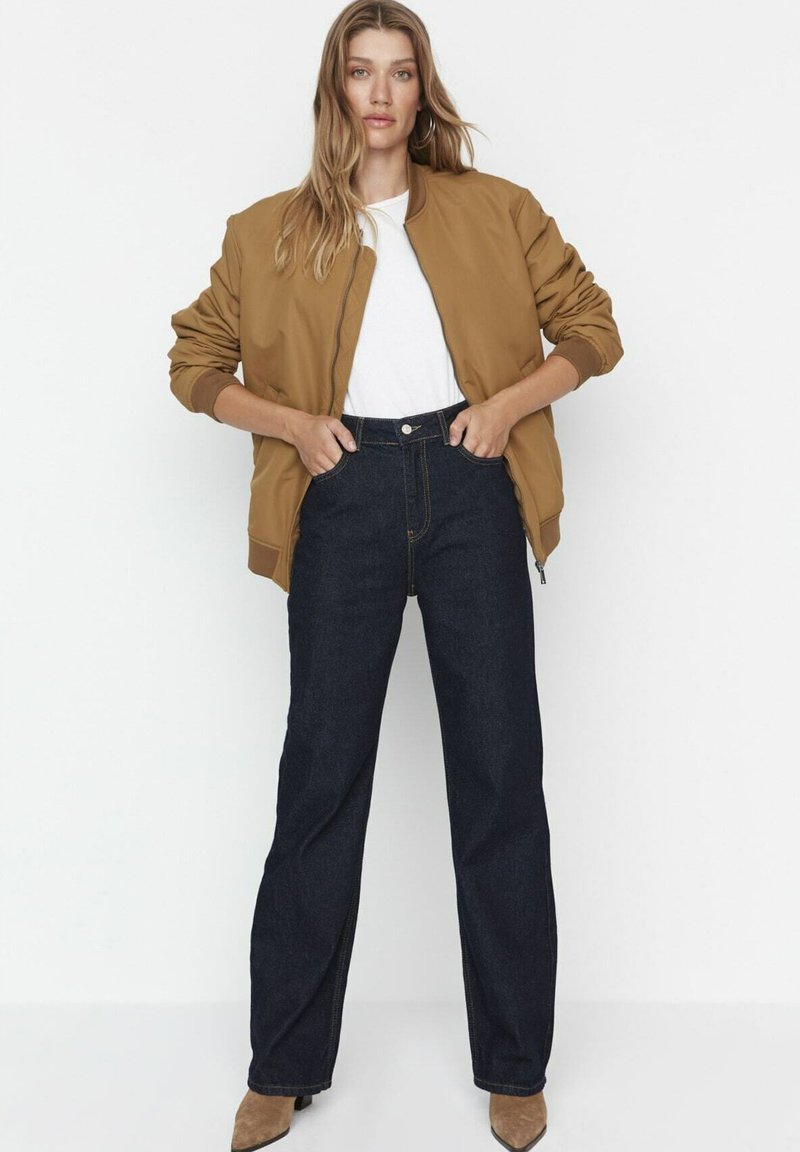 Trendyol Straight leg jeans blauw