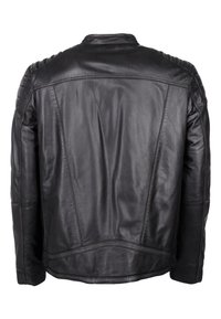 Sort læderjakke med kviltede skulderdetaljer, en struktureret design og glat tekstur, med lige snit og minimale syninger.