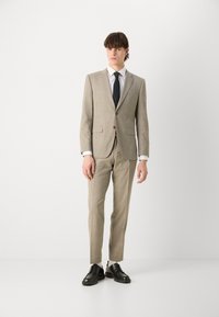 BOSS HUGE - Uzvalks - open beige