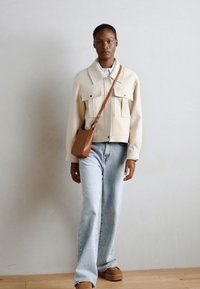 Esprit Torba preko tijela - caramel