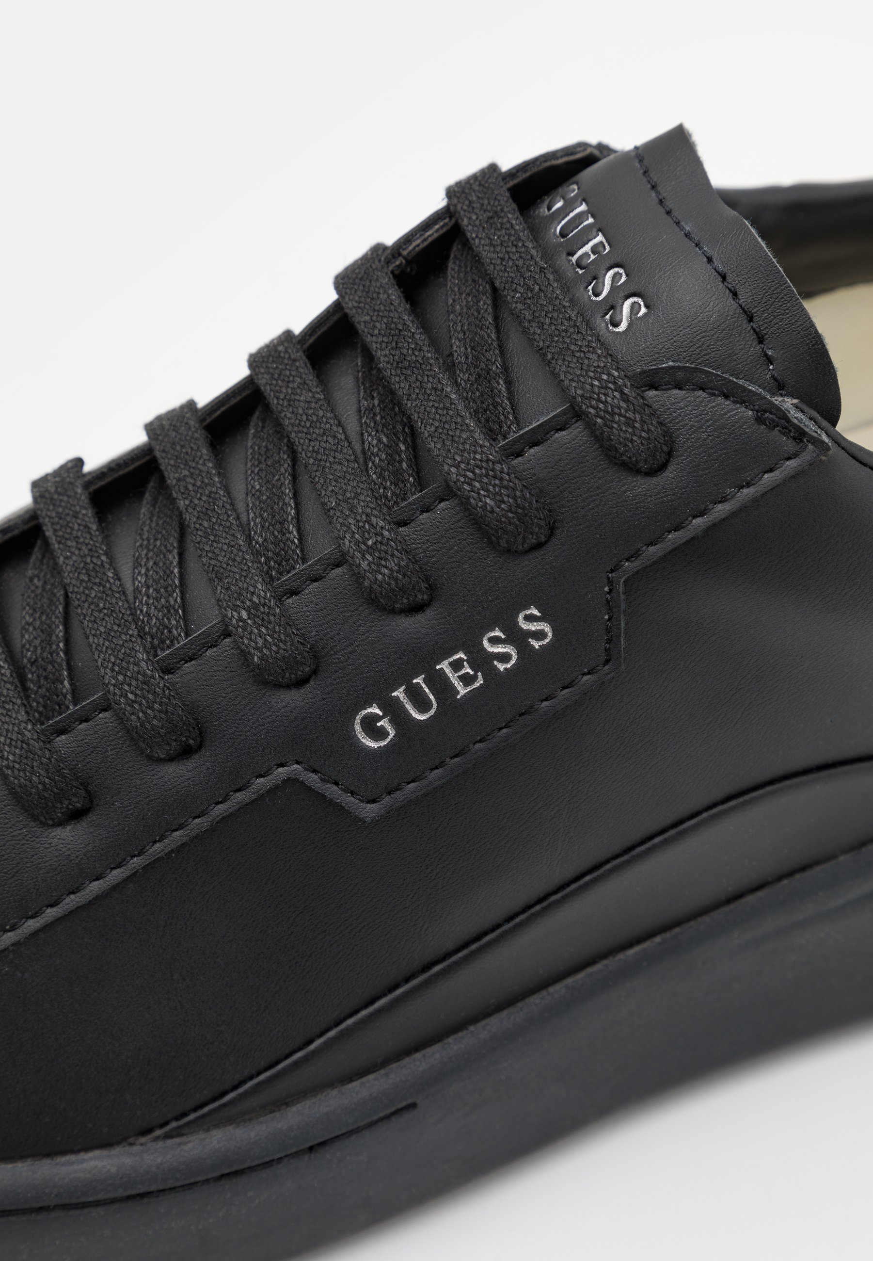 zalando guess sneakers