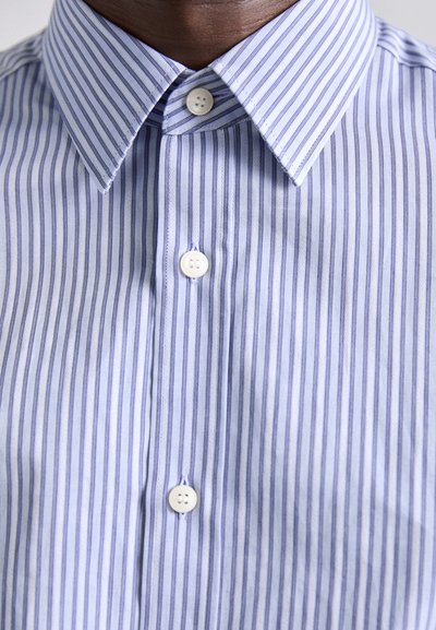 Tiger of Sweden ADLEY - Formální košile - blue horizon