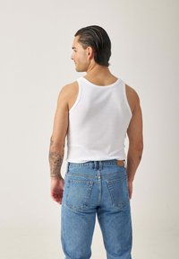 SNOCKS TANK 2 PACK - Maglietta intima - weiß