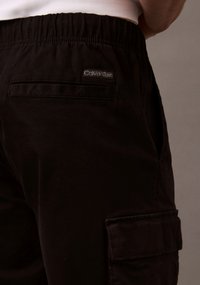 Calvin Klein Jeans COMFORT  - Lühikesed püksid - black