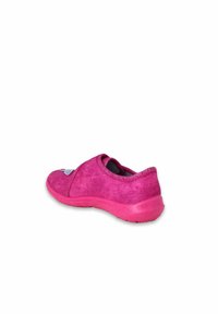 Rosa Stoffschuh mit weicher Textur, runder Form, elastischem Kragen und flexibler Gummisohle. Verfügt über ein kleines Designelement an der Zehenpartie.