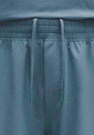 lululemon, PACE BREAKER LINERLESS 13CM - Kurze Sporthose - steel blue