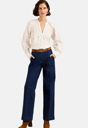 Love & Roses Blouse - ivory