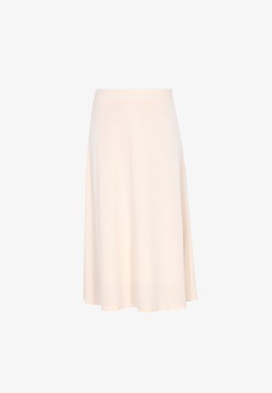 Kremowa spódnica do kolan wykonana z gładkiego materiału; ma dopasowaną talię i delikatnie rozkloszowany krój, bez widocznych wzorów czy elementów metalowych.