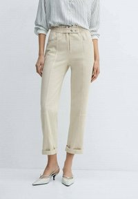 Mango Vaqueros rectos - off-white