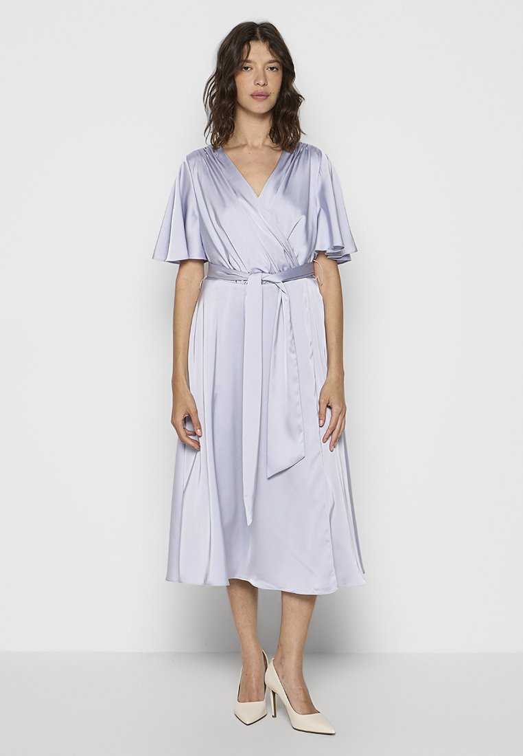 Apart Glamour Cocktailjurk lichtblauw Apart Glamour Cocktailjurk lichtblauw