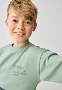 Baker by Ted Baker REGULAR FIT - SET - Sweatshirt - green