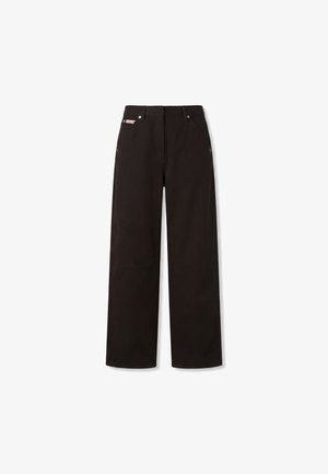 Calvin Klein Jeans, PAINTER PANT - Pantalones cargo - black