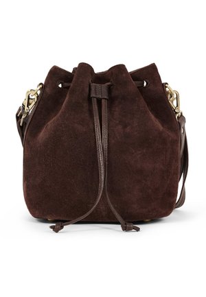 Dunkelbraune Wildleder-Bucket-Bag mit Lederzugschnurverschluss, goldfarbenen Beschlägen und verstellbarem Schulterriemen.