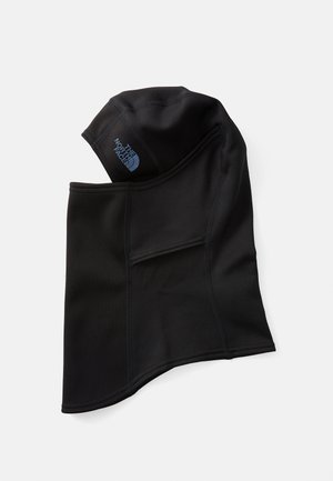 Svart fleece nakkebånd med festehette. Har flate sømmer, elastisk materiale, og en blå logomerkelapp øverst.