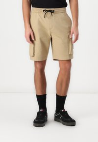 Calvin Klein Jeans CARGO  - Shorts - travertine