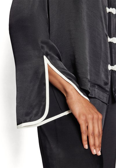 Sleeper LOUIS WITH PANTS  - Pyžamová sada - black