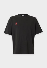 Δεν επιλέχθηκε, black/red