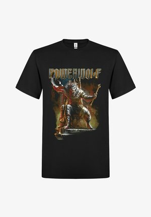 Zwart T-shirt met een woeste geharnaste wolf met een kroon, zittend op een troon en een knots met spikes vasthoudend, met daarboven "POWERWOLF" in vetgedrukte metalen letters.